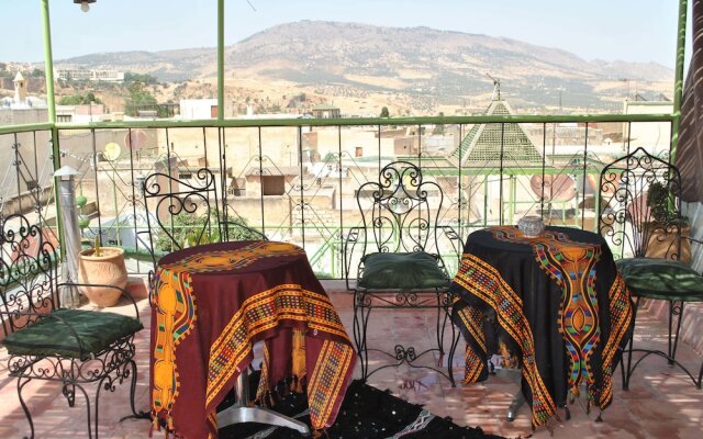 Dar Mounadim