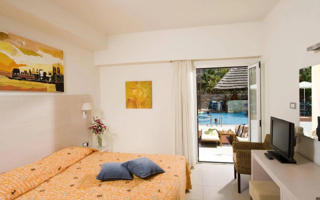 High Beach Hotel