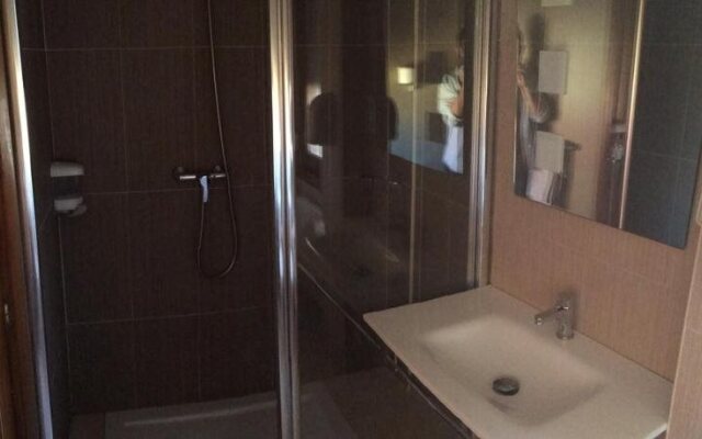 Hostal Mimosa