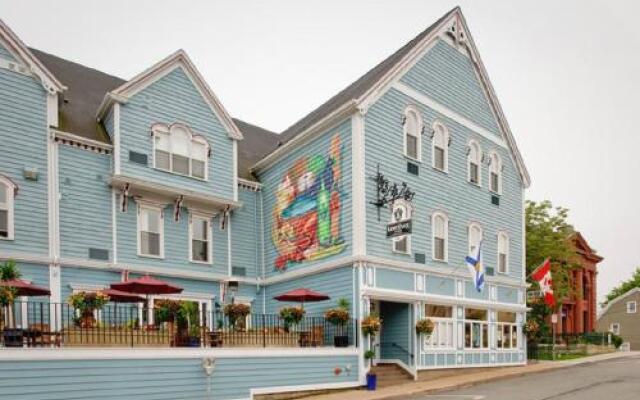 Lunenburg Arms Hotel and Spa