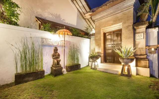 Villa Tania