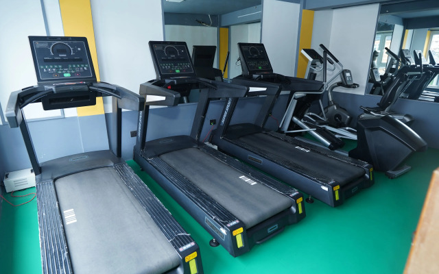 Lotus Shine N Amenities