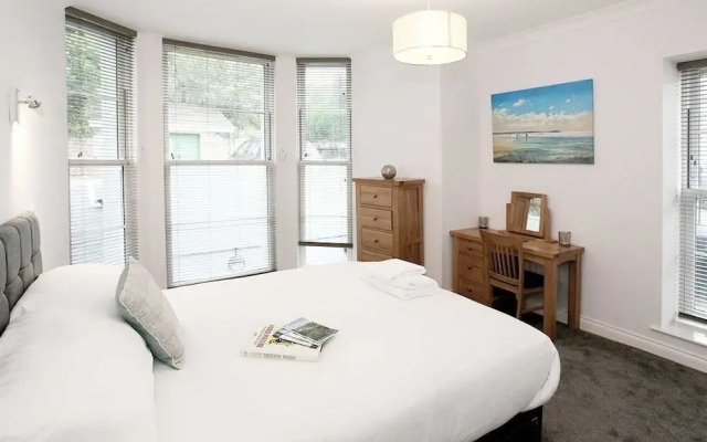 Austen's Luxury Apartments
