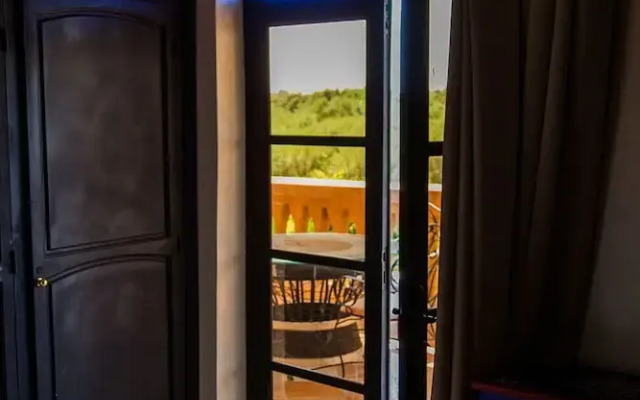 Riad Mayo