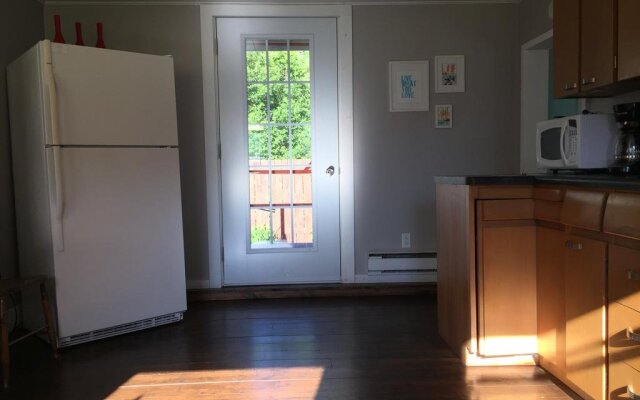 Far Far Away Guesthouse