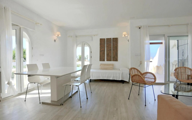 Urbanización El Oasis, 20 Villas en 1ª Línea Playa