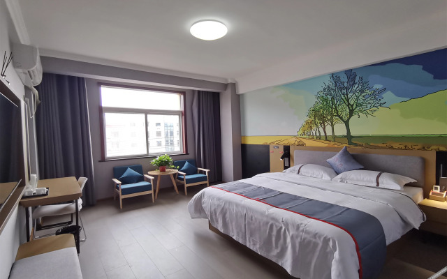 Junyi Chain Hotel (Anqing Tongcheng Haifeng Road)