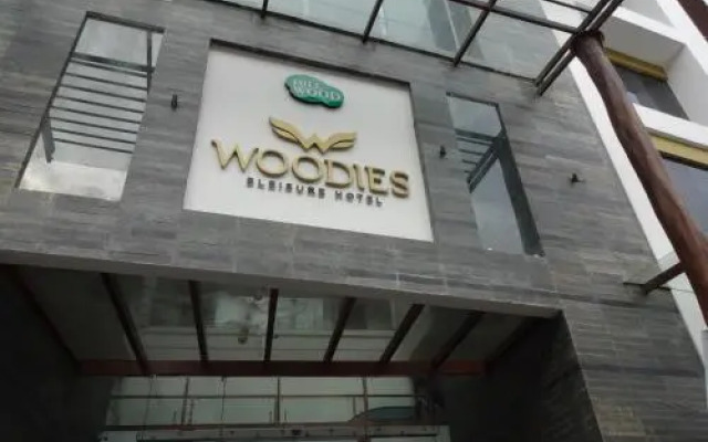 Woodies Bleisure Hotel