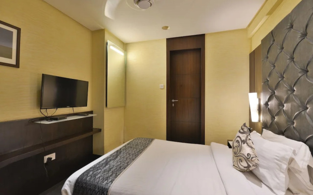 Hotel The Golden Oak Central by Citrus Prime