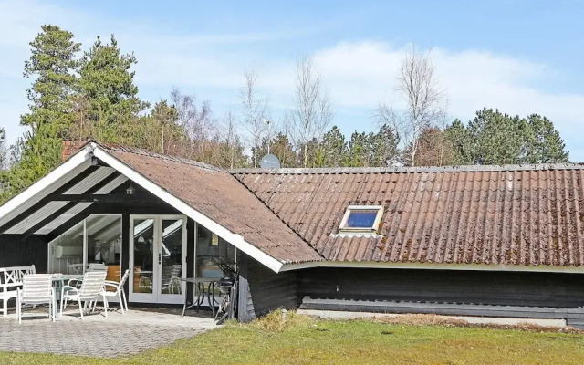 6 Person Holiday Home in Rodby