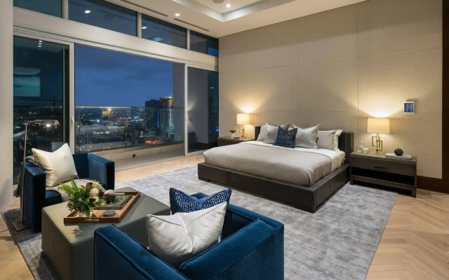 Level Furnished Living