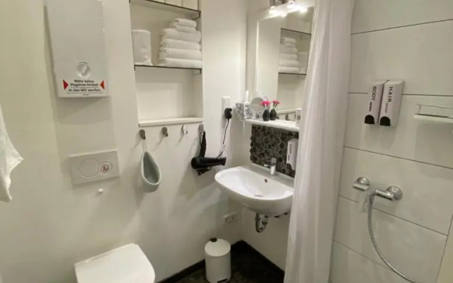Apartment 229