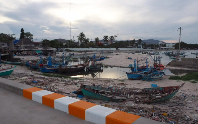Jetty Huahin Hostel