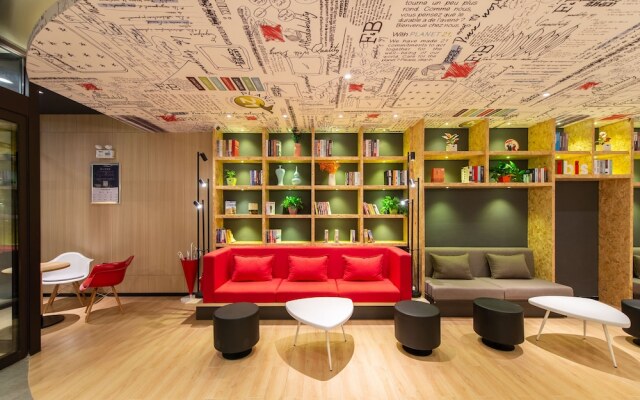 ibis Dalian Airport Huabei Road Hotel