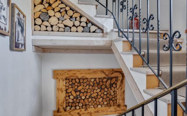 Large apartment in the Salzburgerland with a 25m balcony