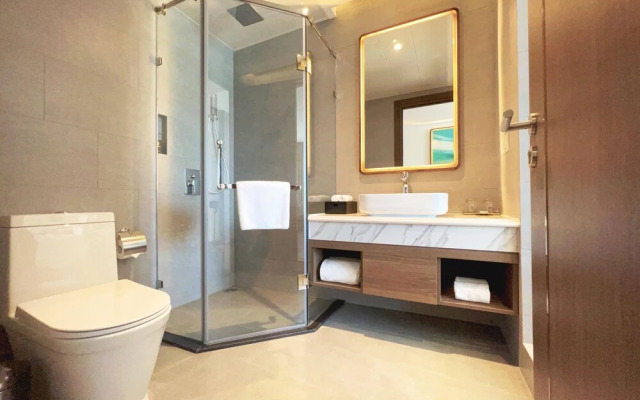 Peninsula Hotel Danang