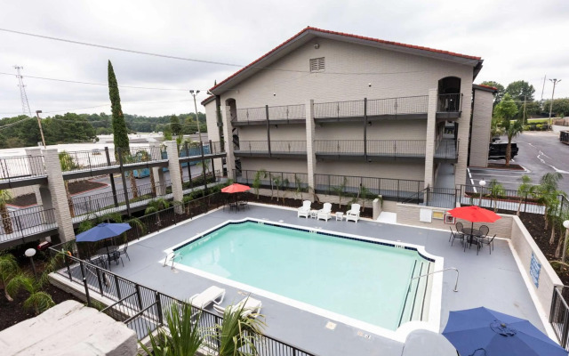 Bhagat Hotels Stone Mountain Atlanta BW Signature Collection