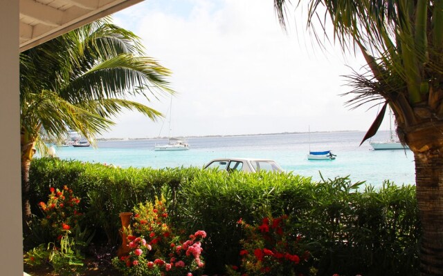 Bonaire Seaside Apartments