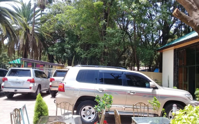 Jacaranda Hotel