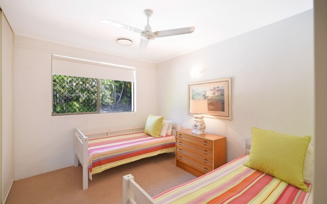 Kari 3 - 3/7 Peregian Esplanade – Guest Rooms – Peregian Beach