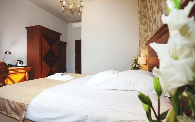 Hotel Akvilon