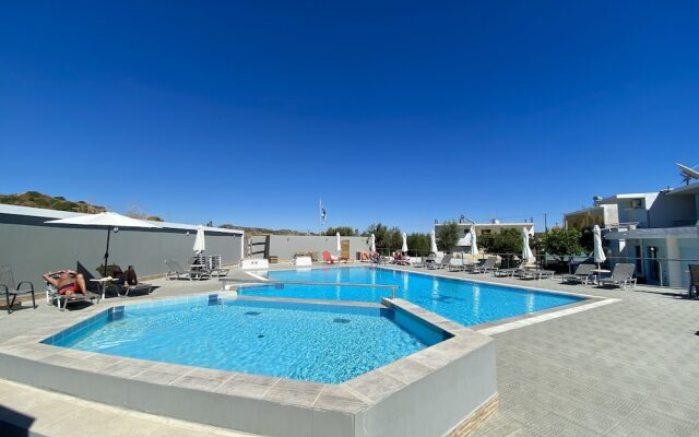 Family House Studios Apartments
