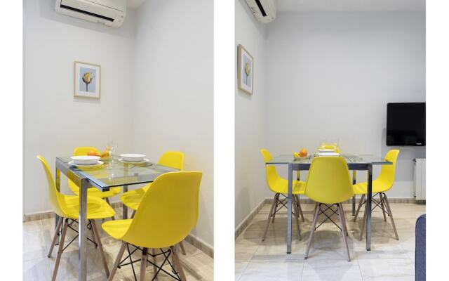 AB Rossello Center Terrace Apartment