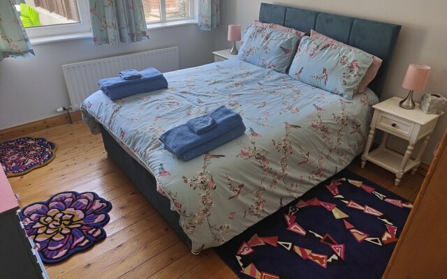 Castleview Large 3 Bedroom Family House - Glenarm