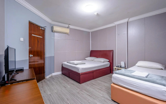 K Hotel 8