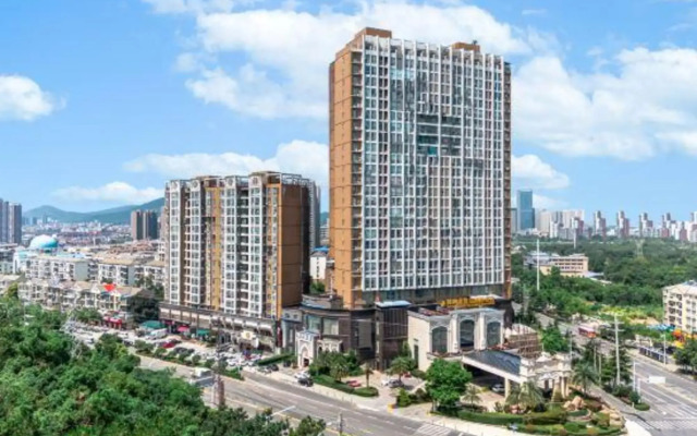 Malata Carrey International Hotel (Wuhan Textile University tanxinpei Park Subway)