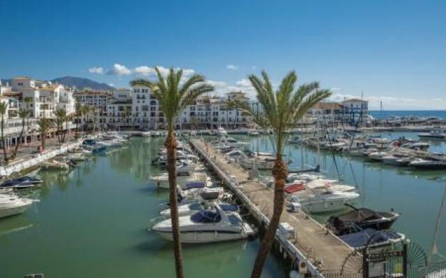 Marina Real 113