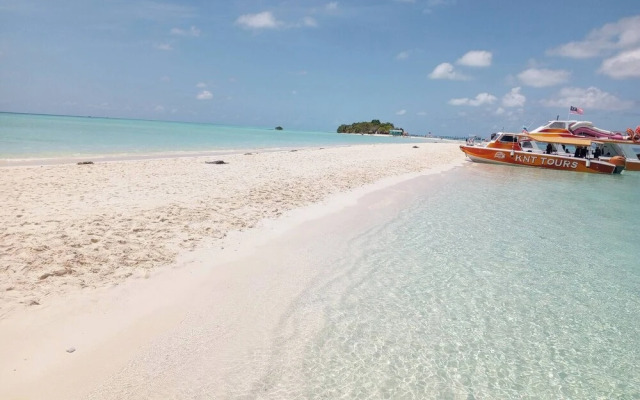 Mabul's Only Private Over-water House Rental