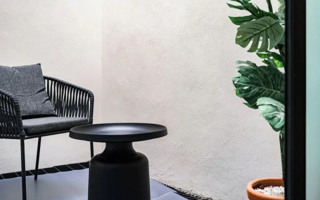 Suites Monterrey by Escajal Suites