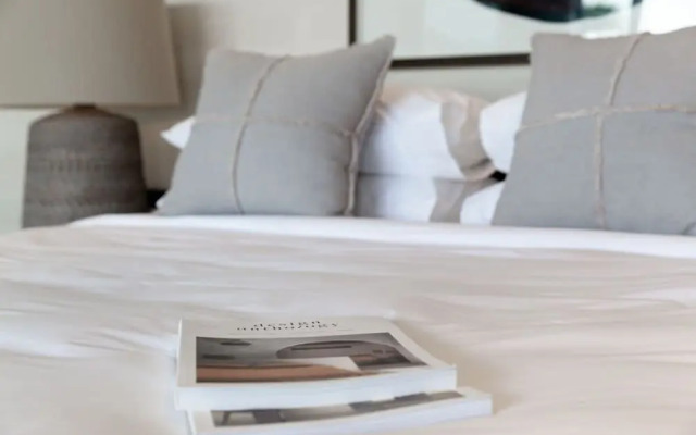 Gamay 3-bedroom Villa With Beach Access