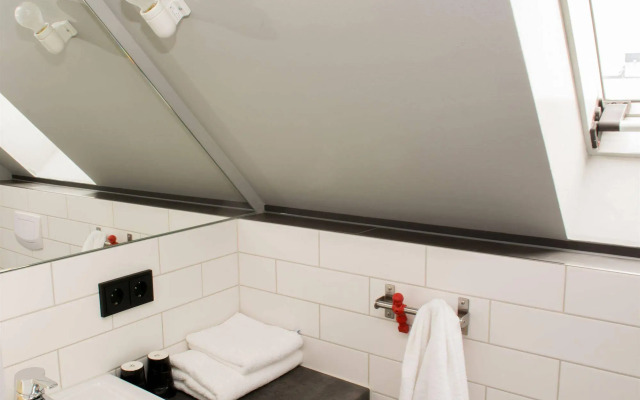 KRÖGER by Underdog Hotels