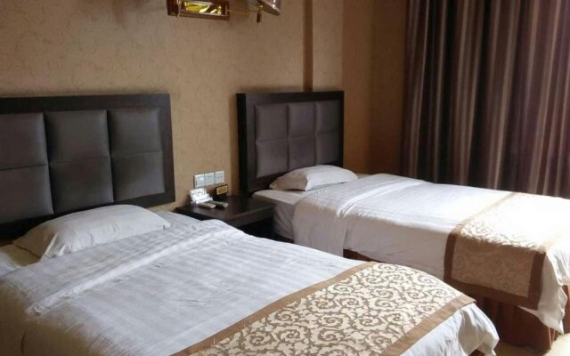 Suining Faxiang Business Hotel