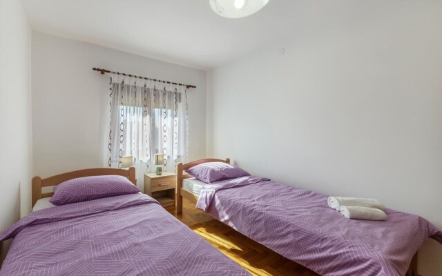 Stunning Apartment in Pula With 3 Bedrooms and Wifi