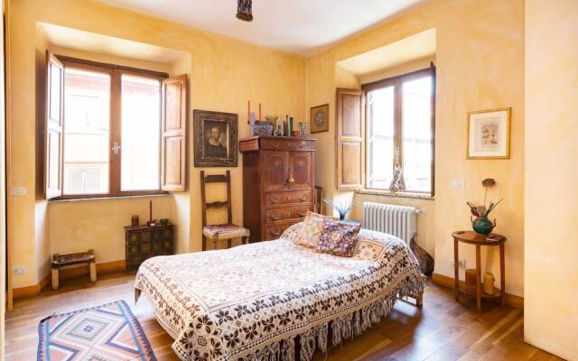 Lovely 2-bed Apartment in Roma