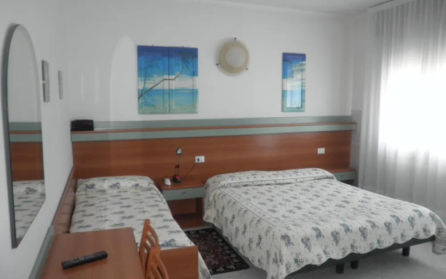 Hotel Touring