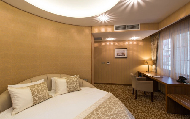 Çeşmeli Konak Otel