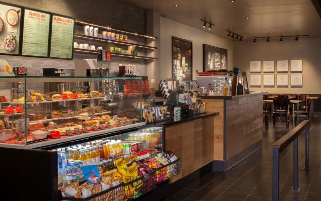 Hilton St. Petersburg Bayfront