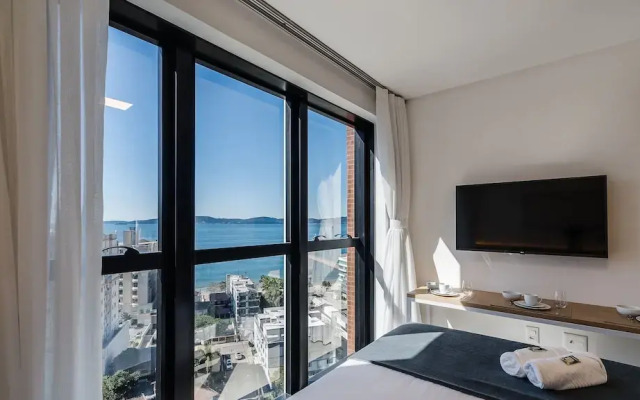 MHFA Studios em Prédio Luxuoso Vista Mar