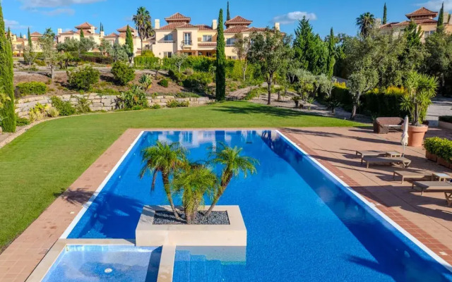 Monte Rei 2 bed Linked Villa