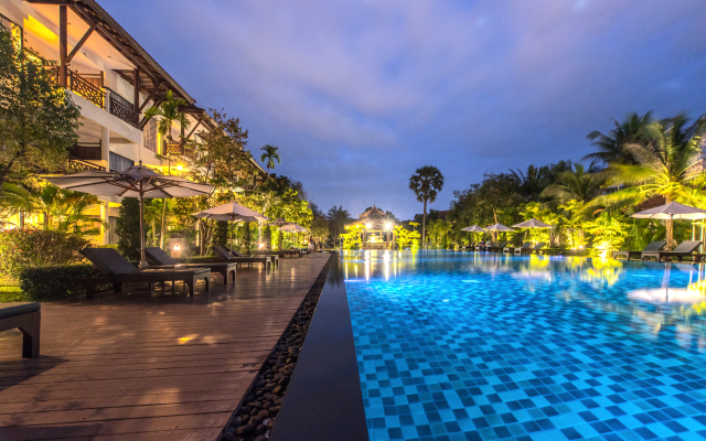 Angkor Palace Resort & Spa