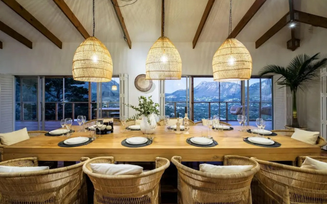 Immaculate Villa W Breathtaking Views Mountain View Villa