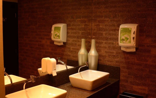 Ideali Hotel