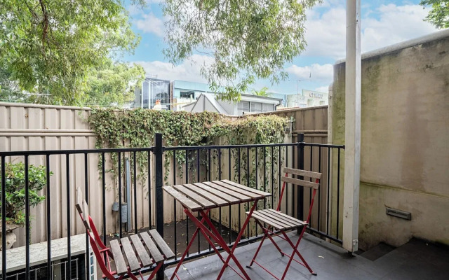 4BR 4mins to light rail 9mins FishMarket