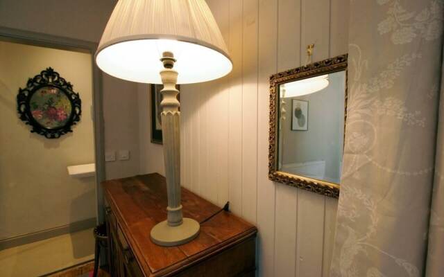 JOIVY Royal Mile View