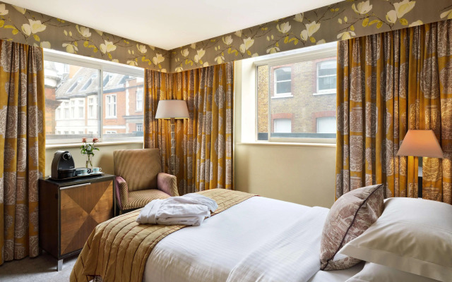 The Mandeville Hotel