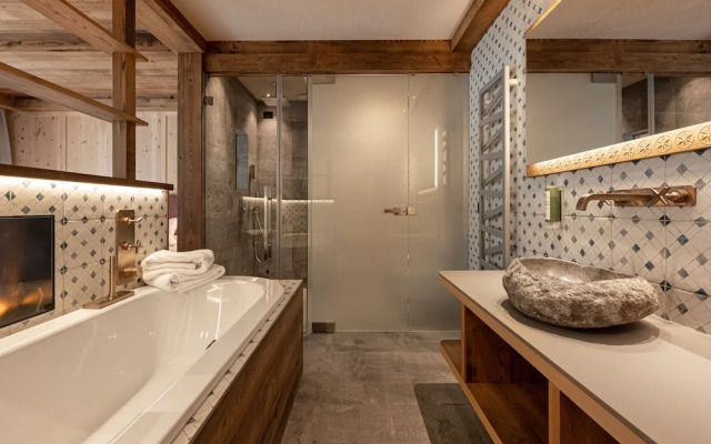 Latemar Hotel Suites & Spa